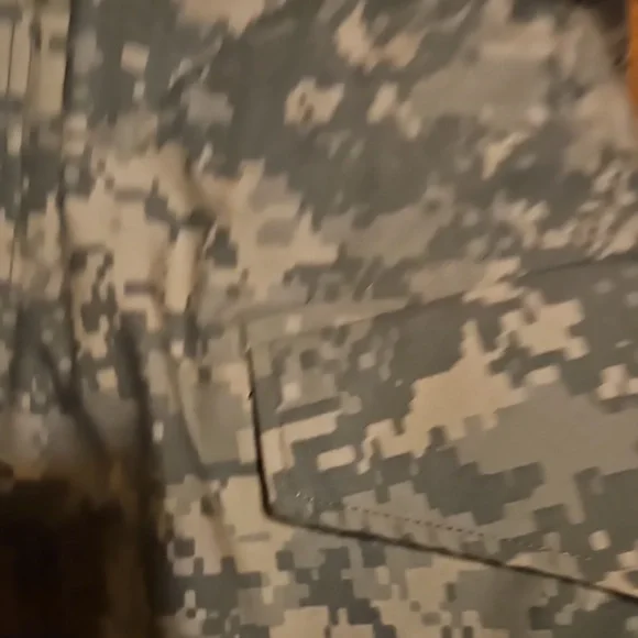 field jacket Mens  large regular Army issue. - Picture 8 of 8